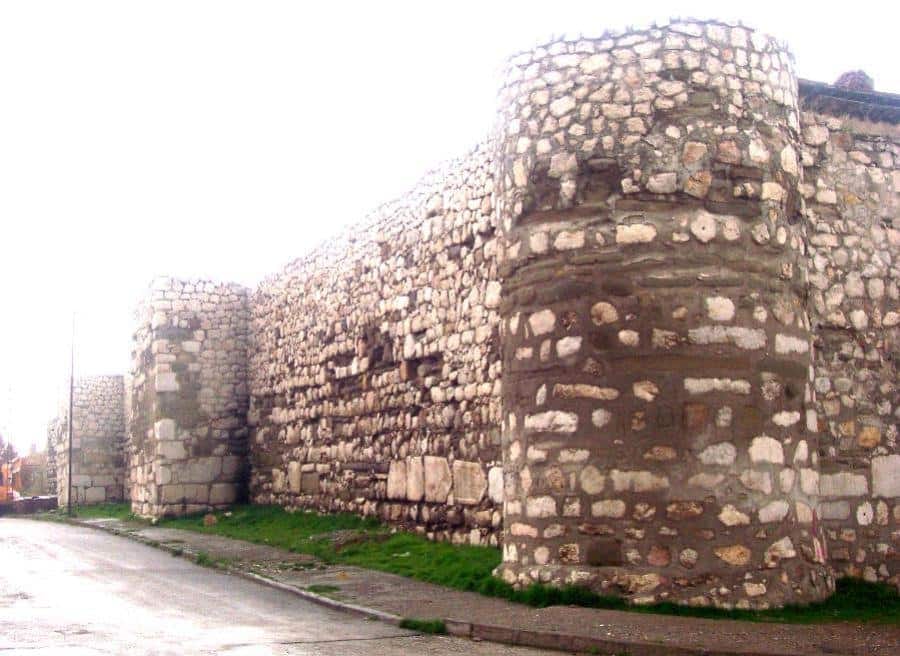 ÇORUM KALESİ NİN SİSLİ  BİR GÖRÜNÜŞÜ