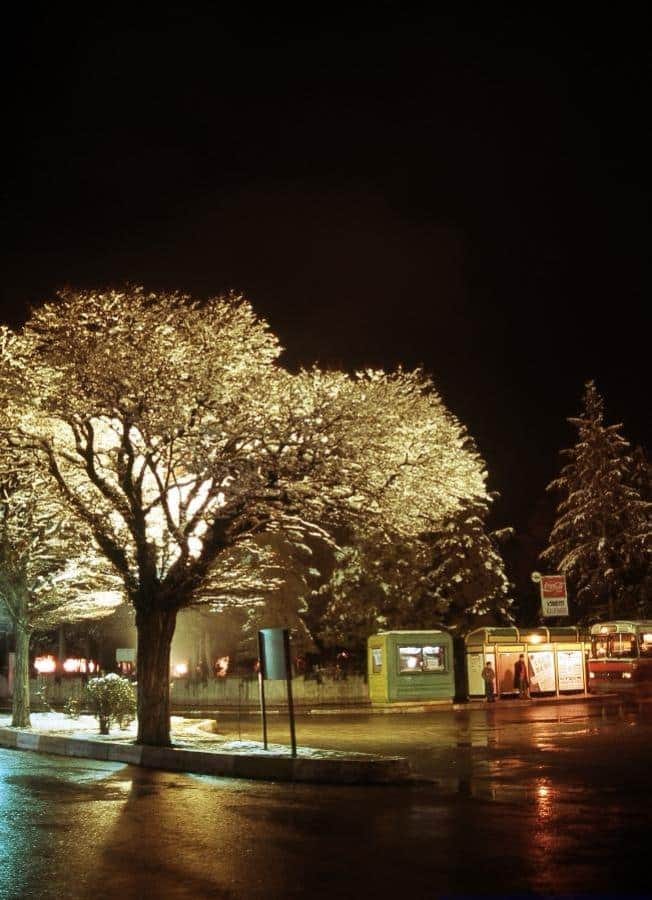 GECE OTOBÜS DURAĞI GÖRÜNÜŞÜ.